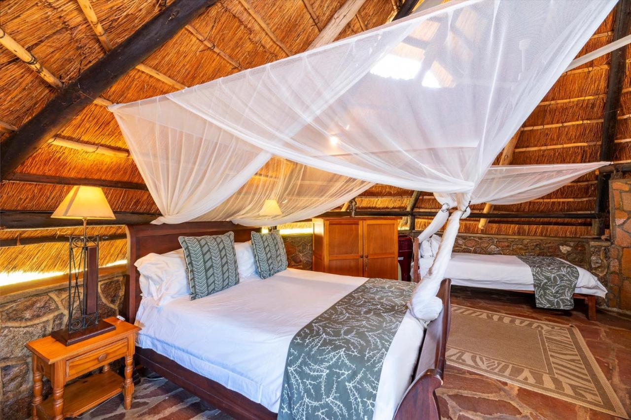 Hornbill Lodge Kariba エクステリア 写真