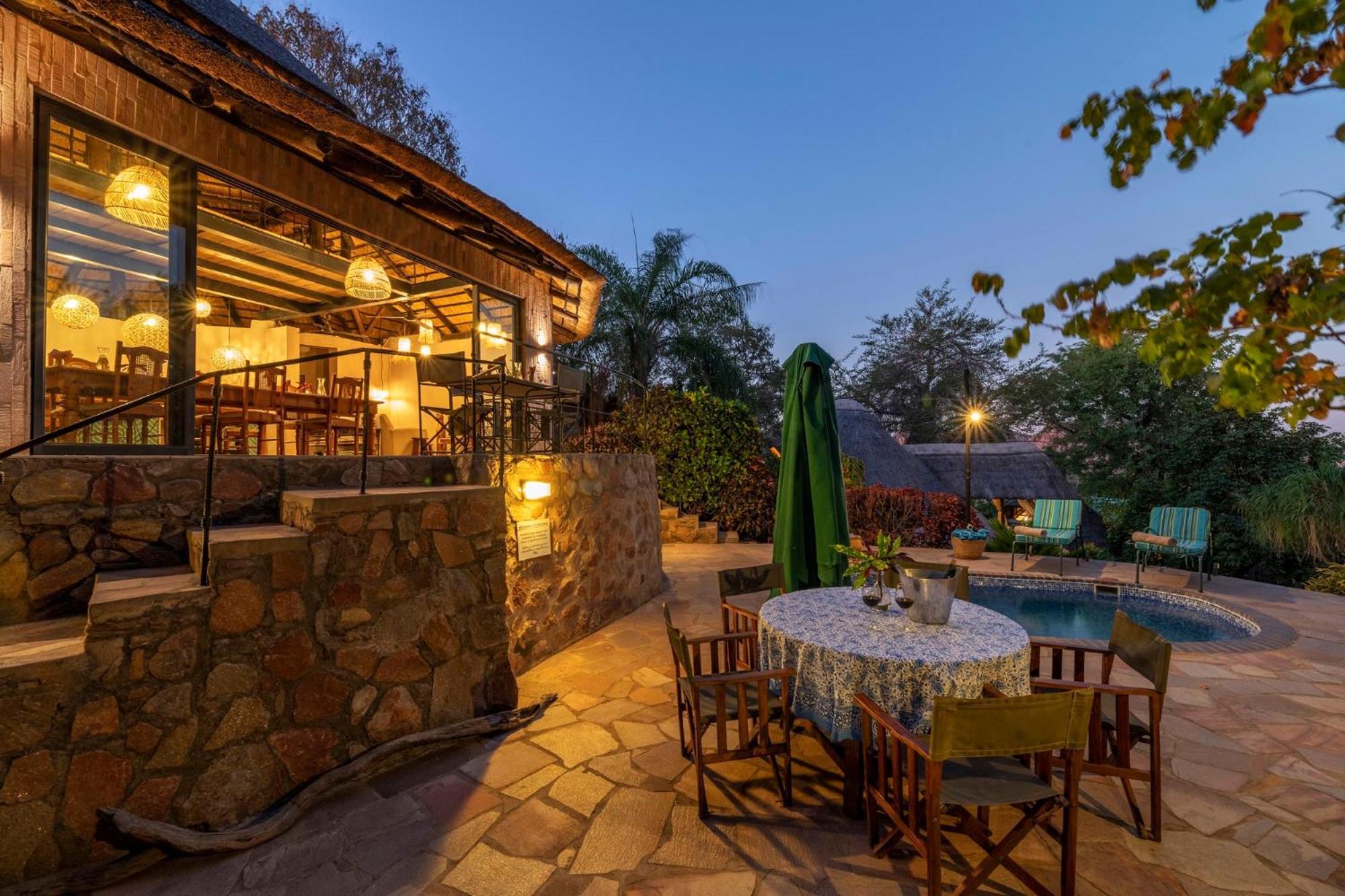 Hornbill Lodge Kariba エクステリア 写真