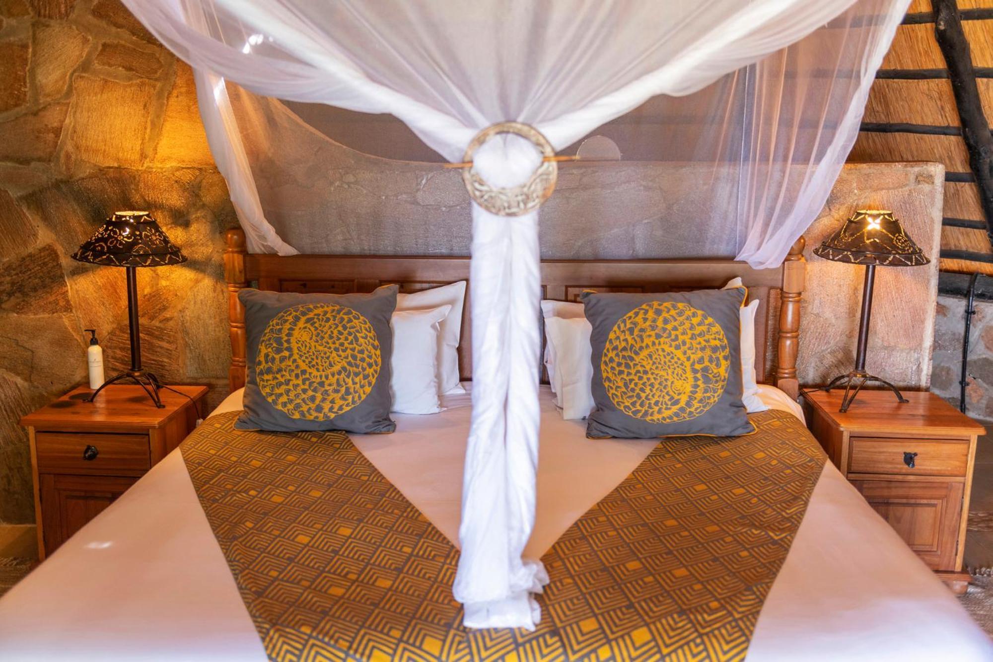 Hornbill Lodge Kariba エクステリア 写真