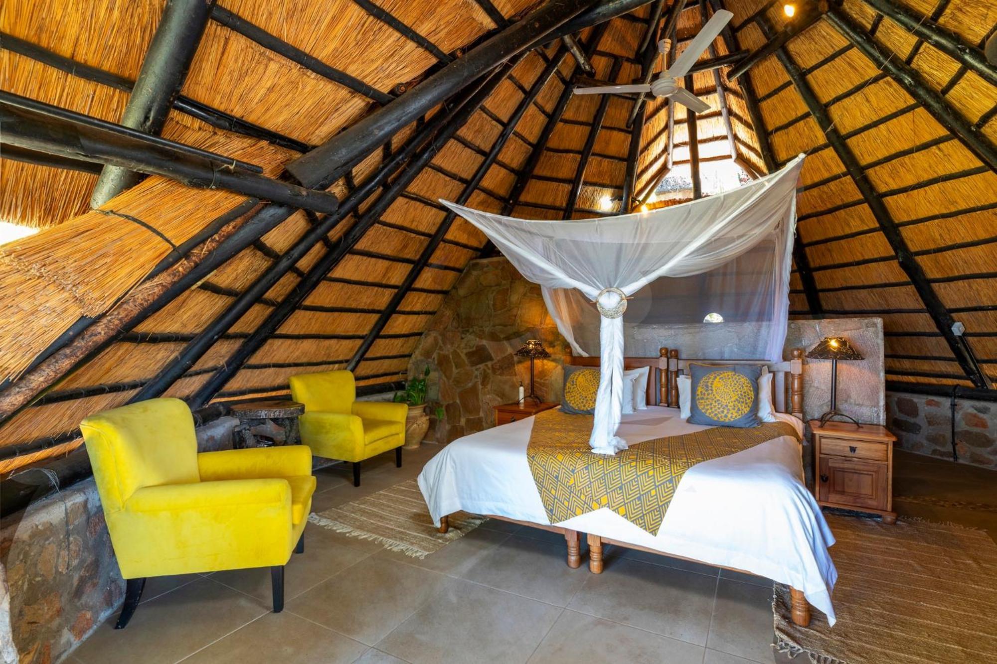 Hornbill Lodge Kariba エクステリア 写真