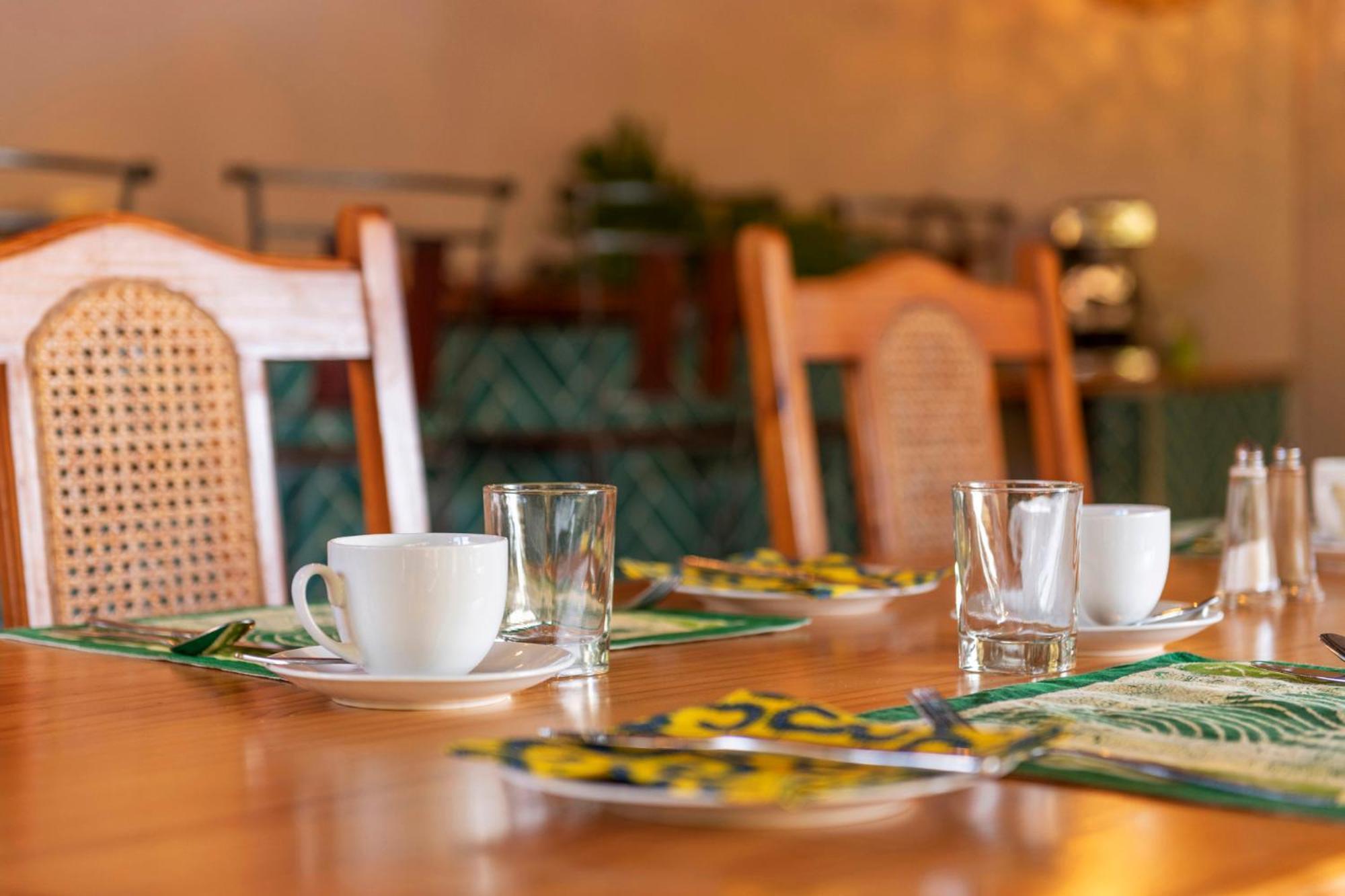 Hornbill Lodge Kariba エクステリア 写真